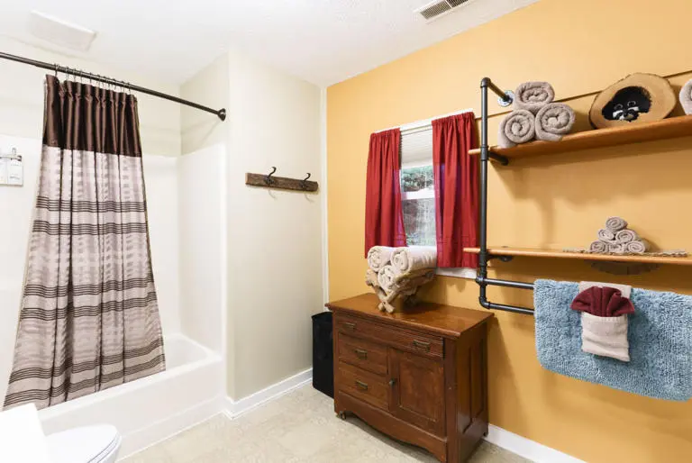 Cedar Cottage 64Bc3 Cedar Cottage 64Bc3