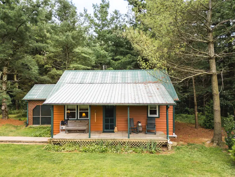 Cedar Cottage D6C38 Cedar Cottage D6C38