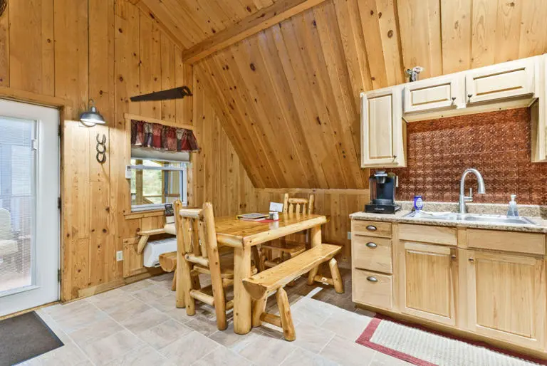 Hitchin Post Hocking Hills