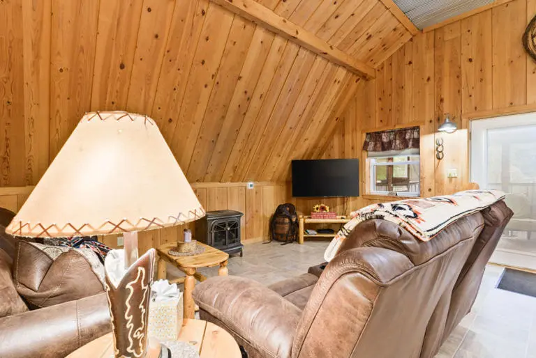 Hitchin Post Hocking Hills