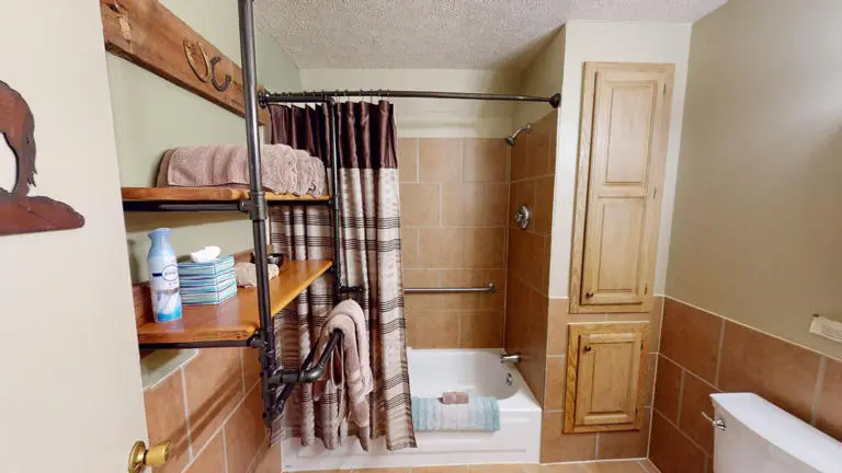 Hitchin Post Hocking Hills