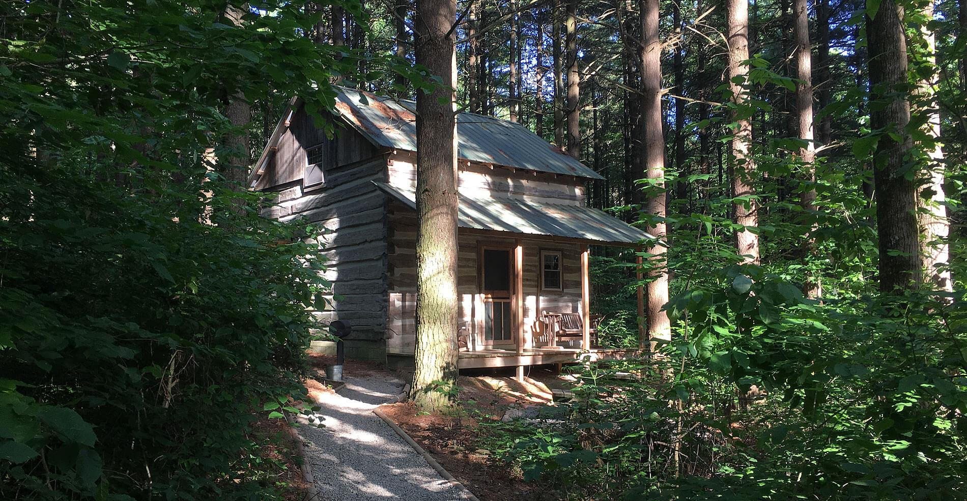 Frontier Log Cabins Hocking Hills